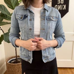 Cropped Light Wash Denim Jacket